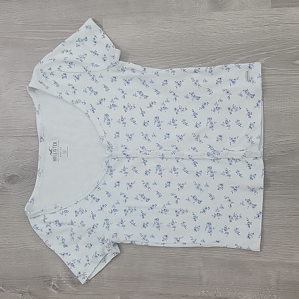 Flower crop top